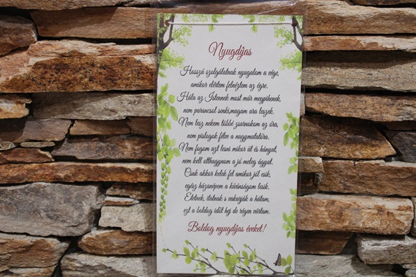 Fa tábla-” A nyugdíjas”-