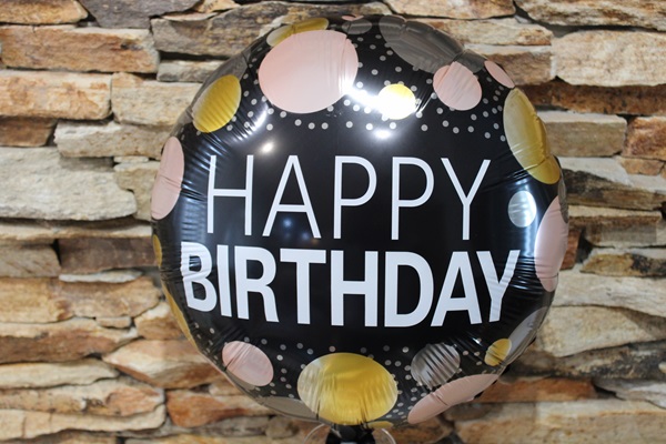 Fólia lufi – „Happy Birthday”- fekete-arany rózsaszín pöttyös (szülinap)