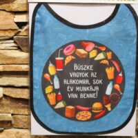 vicces előke "büszke vagyok"