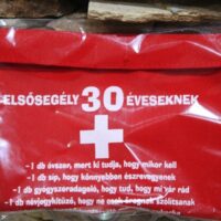 elsősegély készlet 30 éveseknek (30.szülinap)