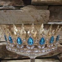 prémium fém korona arany türkiz