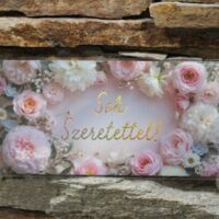 díszboríték sok szeretettel !