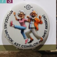 nyugdíjas kitűző – „azt csinálok, amit akarok!”