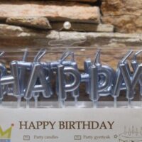 happy birthday betű tortagyertya szett világoskék – elegáns születésnapi gyertyák