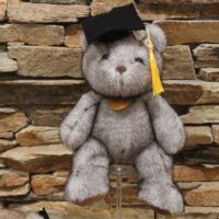 ballagó szürke plüss mackó ballagási sapkával és masnival 30 cm