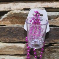 világító nyakba akasztható lánybúcsú pohár pink nyaklánccal