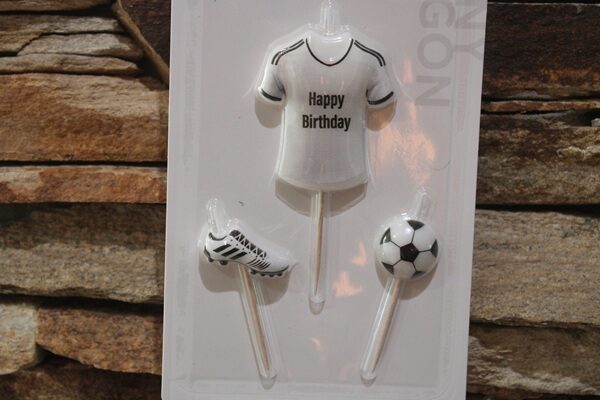 focis tortagyertya szett – mez, focilabda és focicipő | partyballon