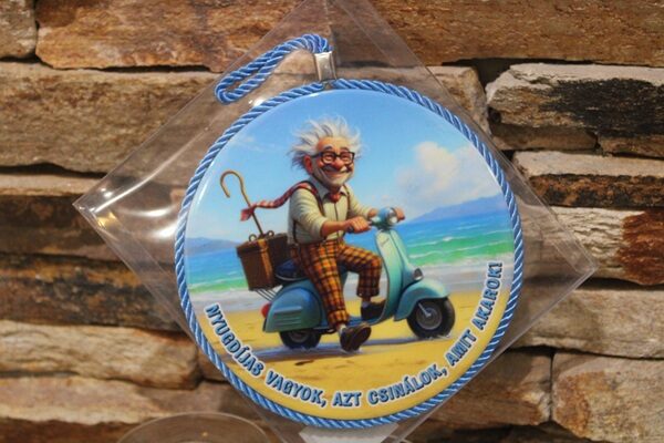 „Nyugdíjas vagyok…” edényalátét – Vicces ajándék | PartyBallon